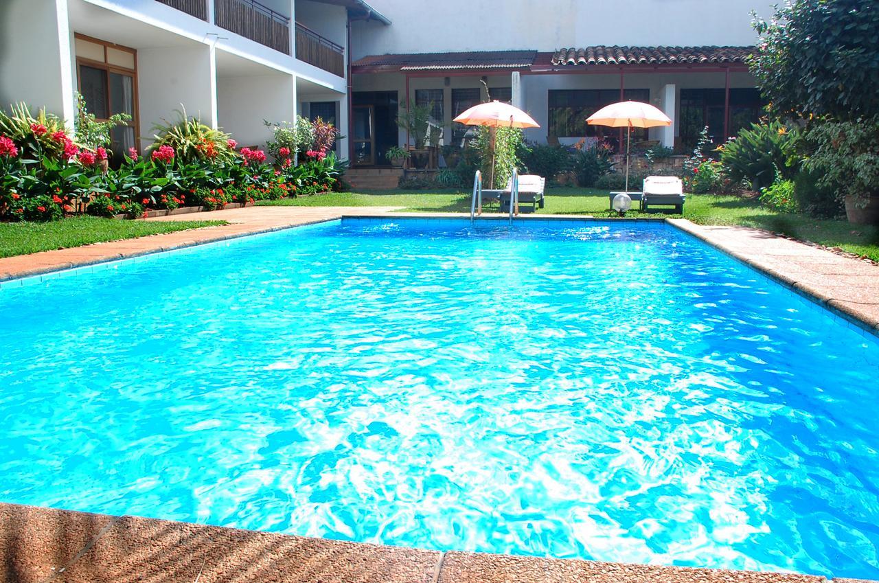 Hotel Le Garni Kigali Exterior foto